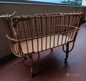 lettino  culla bambino in vimini bambù 