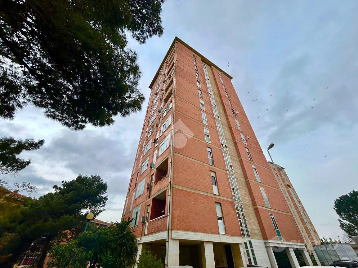 4 LOCALI A CAGLIARI