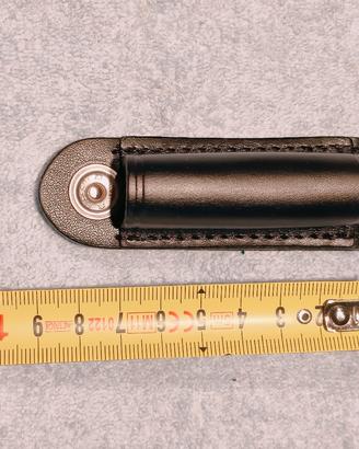 porta pila da cintura cuoio 