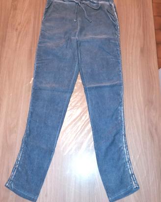 pantaloni elasticizzati