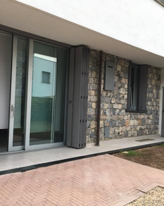 Appartamento con giardino