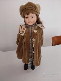 Bambola vintage in porcellana altezza 40 cm