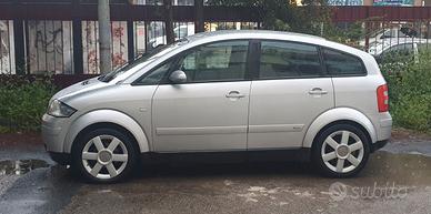 Audi A2 103.000 KM, 06/2004, 1.4 16v S line