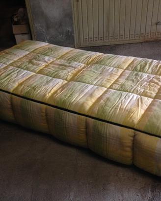 Letto singolo Strips design Cini Boeri- Arflex