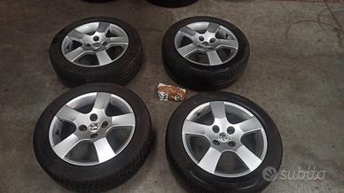 CERCHI IN LEGA  X16 PEUGEOT 207 C/GOMME 4 STAGIONI