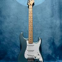 Fender Stratocaster