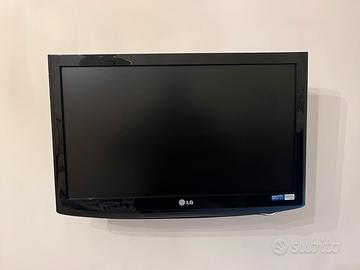 TV LCD LG 24 pollici