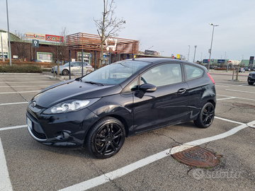 Ford Fiesta Titanium 2009 benzina euro5