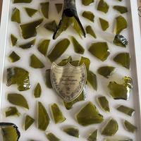 Quadro con bottiglia dompe