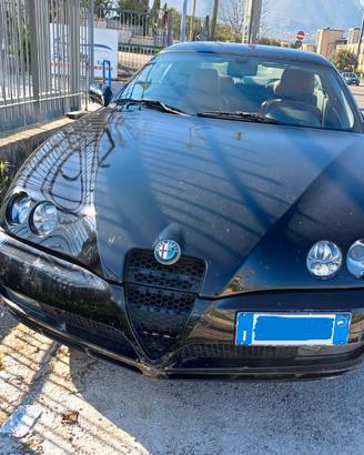 Automobile Alfa GTV JTS