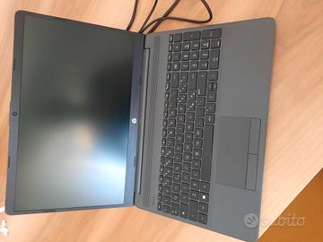 Notebook HP 255 g8