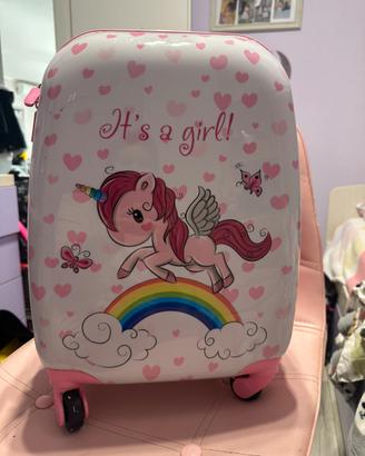 Valigia bimba completa di zainetto