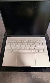 HP PAVILION PLUS i5 1340p SSD 512 GB RAM 16 gb