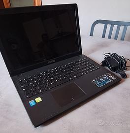 Notebook ASUS F552C