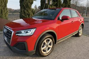 Audi Q2 40 TFSI quattro S tronic Business Advanced