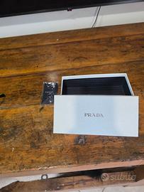 occhiali da sole prada