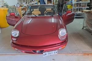 ALFA ROMEO Spider - 1990 targa oro