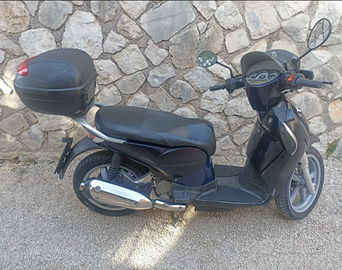 Motociclo Scarabeo Aprilia 125 Light