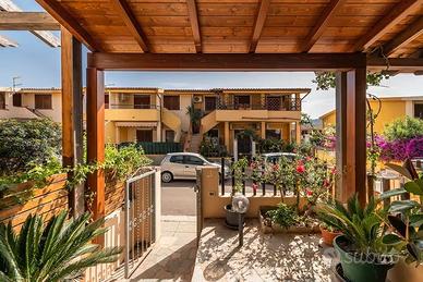 Villasimius - Bilivelli con 2 giardini e p.auto