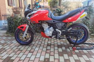 Aprilia Pegaso 650 strada