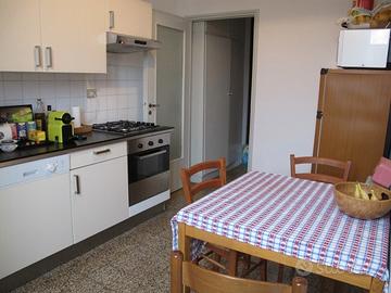 Stanza con bagno privato adiacente alla Bocconi