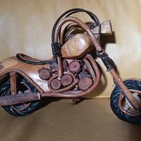 moto Harley in legno artigianale 