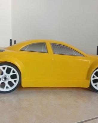 Automodello RC 1/8 leggere