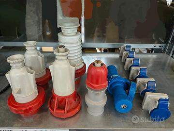 Spine e prese CEE varie tipologie