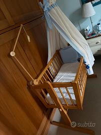 Culla Neonato in Legno con Velo – Come Nuova