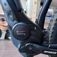 Cube Reaction hybrid pro 500