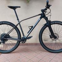 Orbea Alma M50 Eagle L