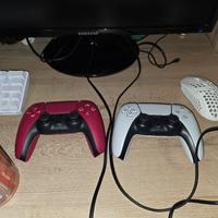 play station 5 con 2 joystick monitor e tastiera