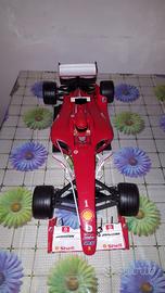 modellismo ferrari a scoppio 