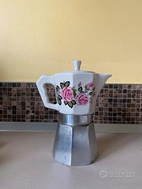 Caffettiera vintage in porcellana