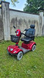 Scooter elettrico per anzianai / disabili