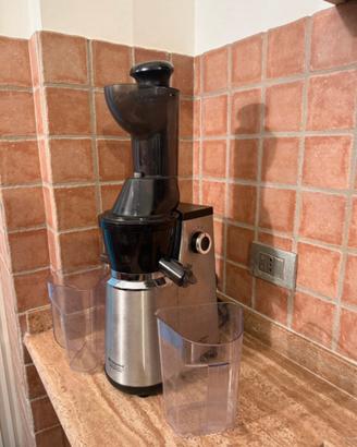 Estrattore di succo Hotpoint Ariston slow juicer