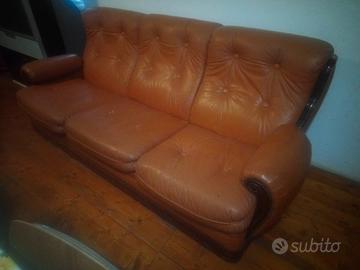 SALOTTO IN PELLE  VINTAGE 