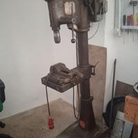 Trapano a colonna 380v