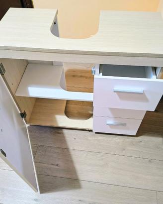 Mobile sotto-lavabo come nuovo