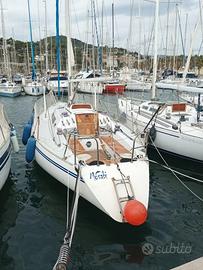 Barca a vela - Mousse 99 - cantiere Plastivela