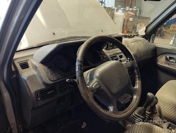 Cruscotto MITSUBISHI PAJERO del 1997