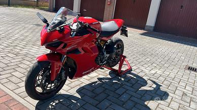 Ducati Supersport 950