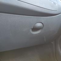 Cassetto portaoggetti DACIA SANDERO del 2012