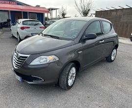 Lancia Ypsilon 0.9 TwinAir 85 CV 5 porte Metano Ec