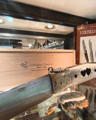 Coltello d'amore spagnolo