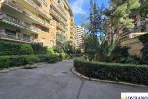 CROCE ROSSA: 5 VANI IN RESIDENCE CON POSTO MOTO