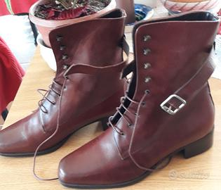 STIVALETTI vera pelle marca “LAURA BELLARIVA”