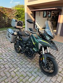 Belelli trk 702