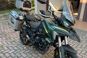 Belelli trk 702