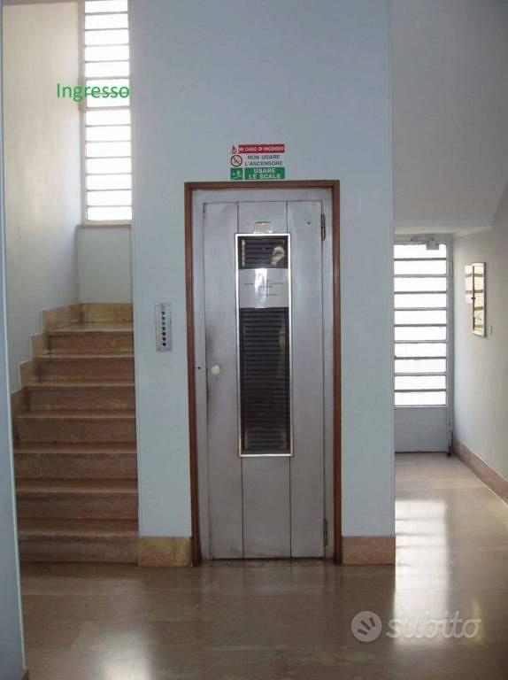 Immobile in asta di 119 m² con più di 5 locali a V - Vista 4